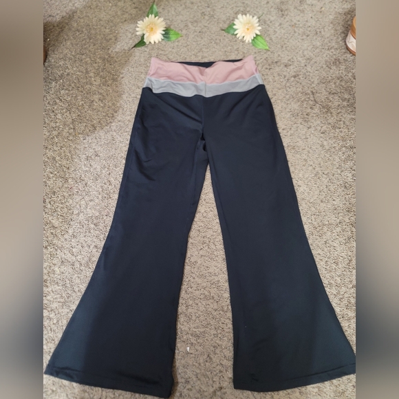 Shadow Sport Pants good condition color black Whith pink - Picture 9 of 12